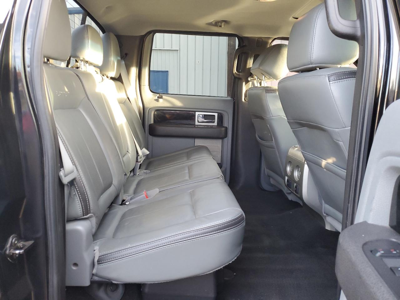 2012 Ford F-150 - Image 10