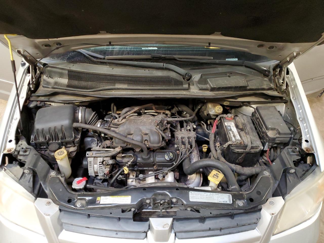 2010 Dodge Caravan - Image 12