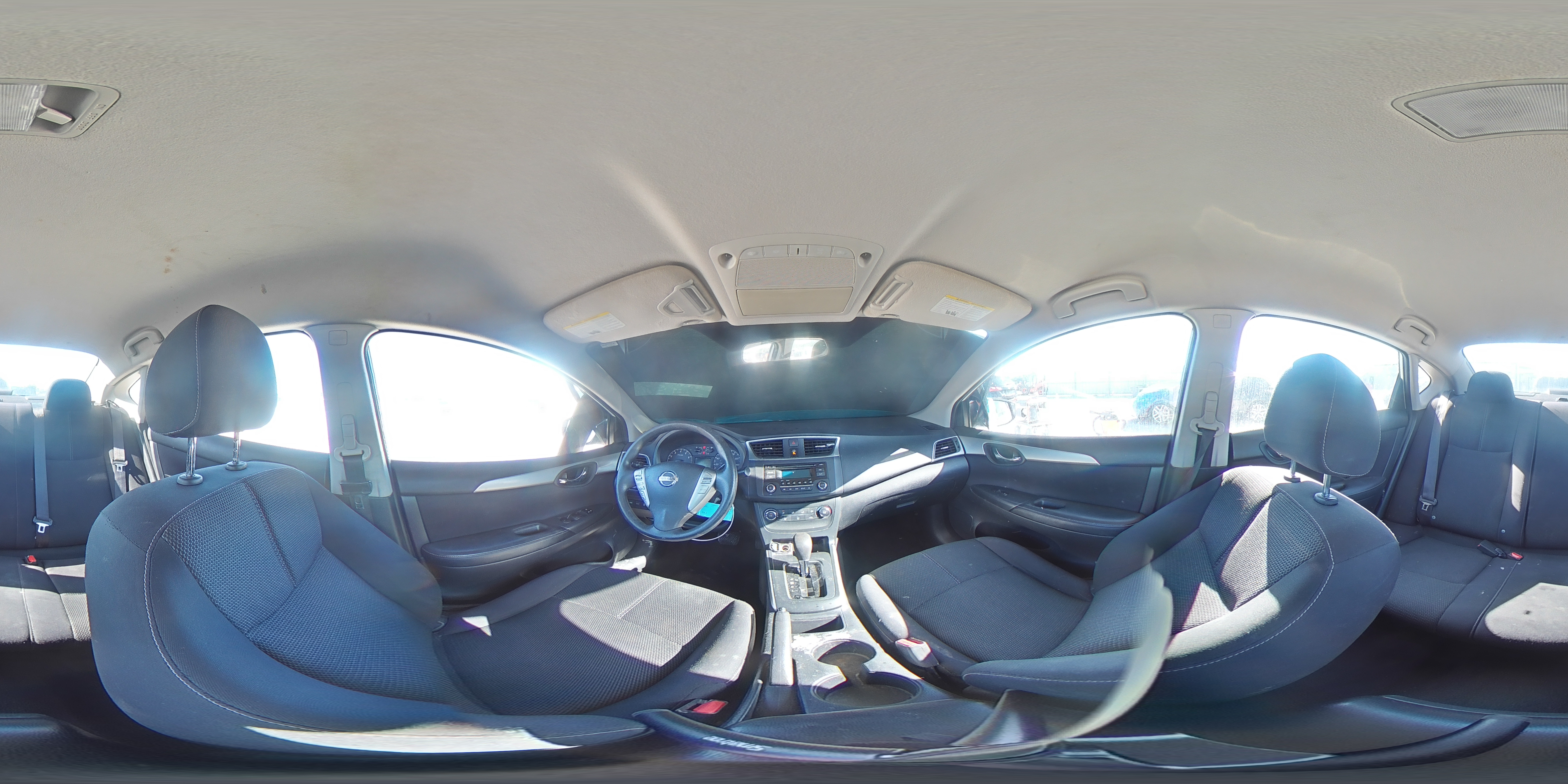 2016 Nissan Sentra - Image 14