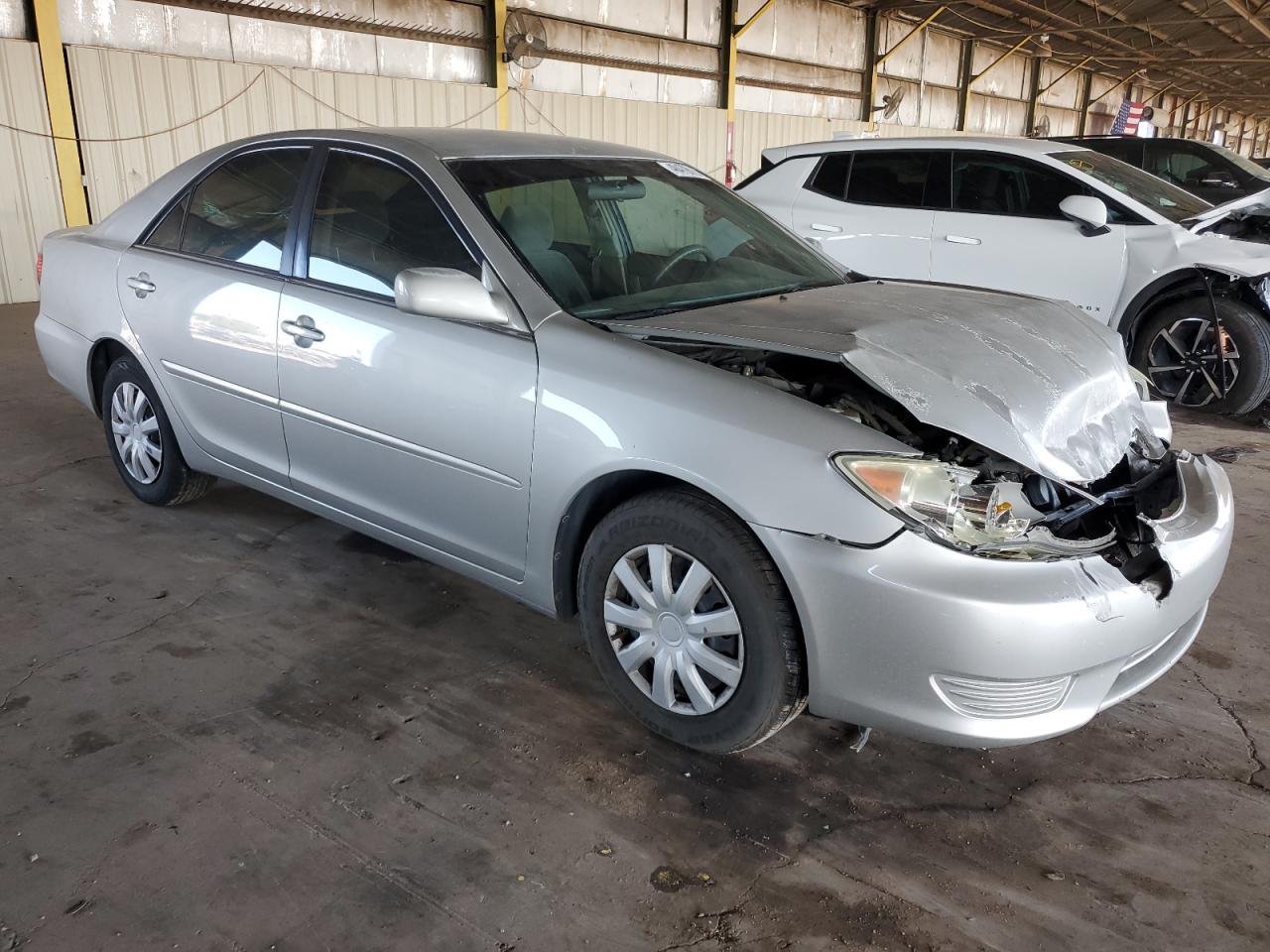 2005 Toyota Camry - Image 4