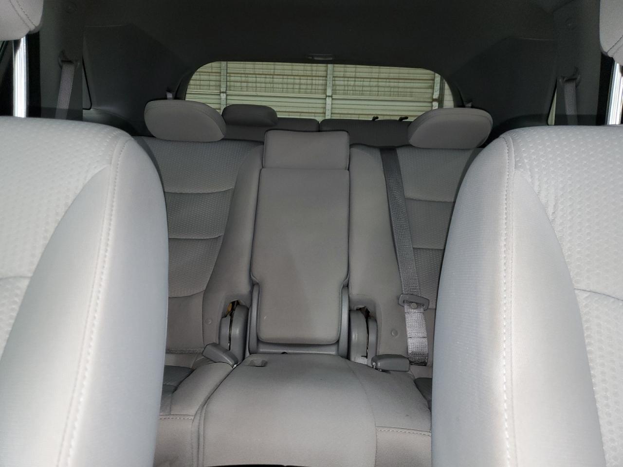 2012 Kia Sorento - Image 10