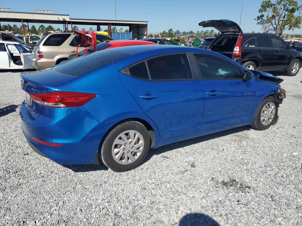 2018 Hyundai Elantra - Image 3