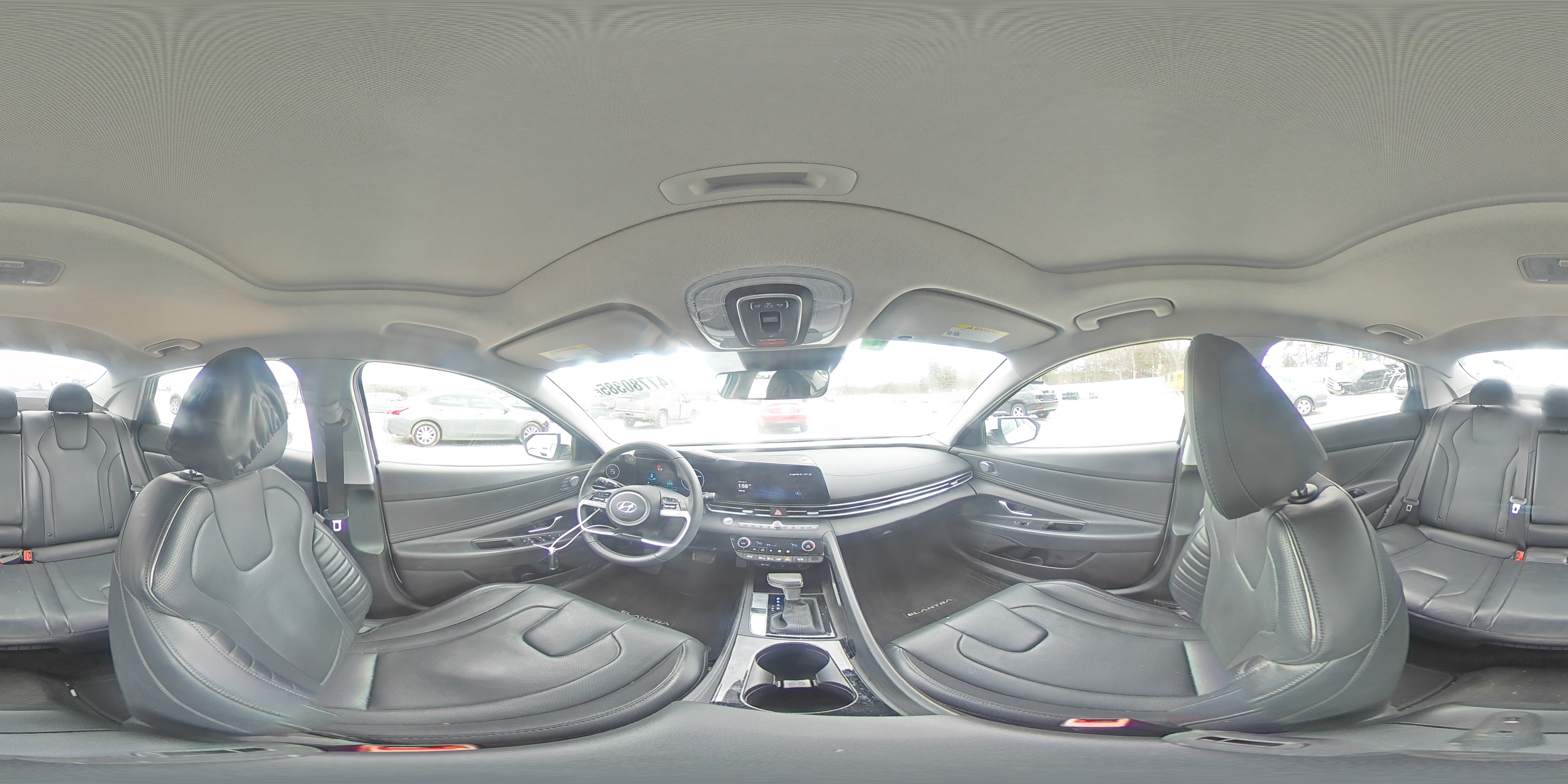 2023 Hyundai Elantra - Image 12