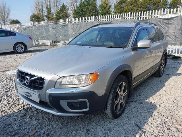 2013 VOLVO XC70 D4 [163] SE LUX 5DR GEARTRONIC [SAT NAV] for sale at Copart BELFAST