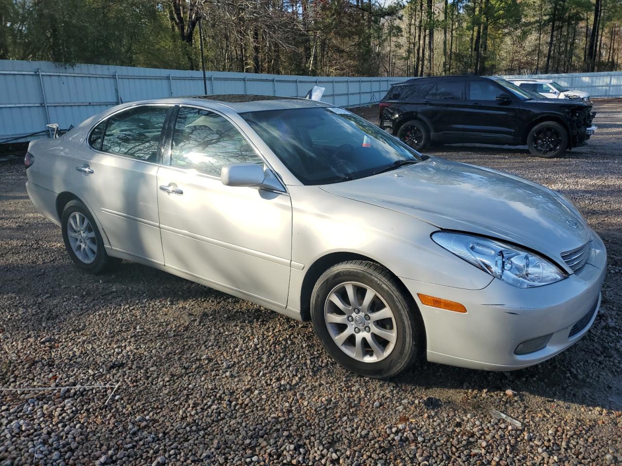 2004 Lexus ES - Image 4