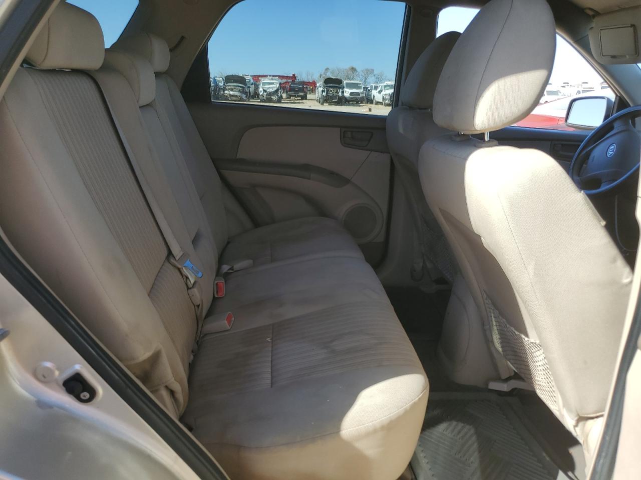 2009 Kia Sportage - Image 10