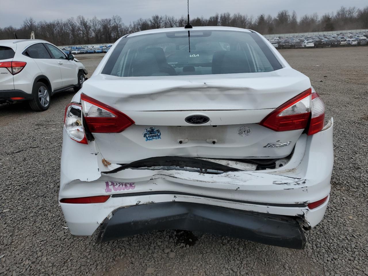 2015 Ford Fiesta - Image 6