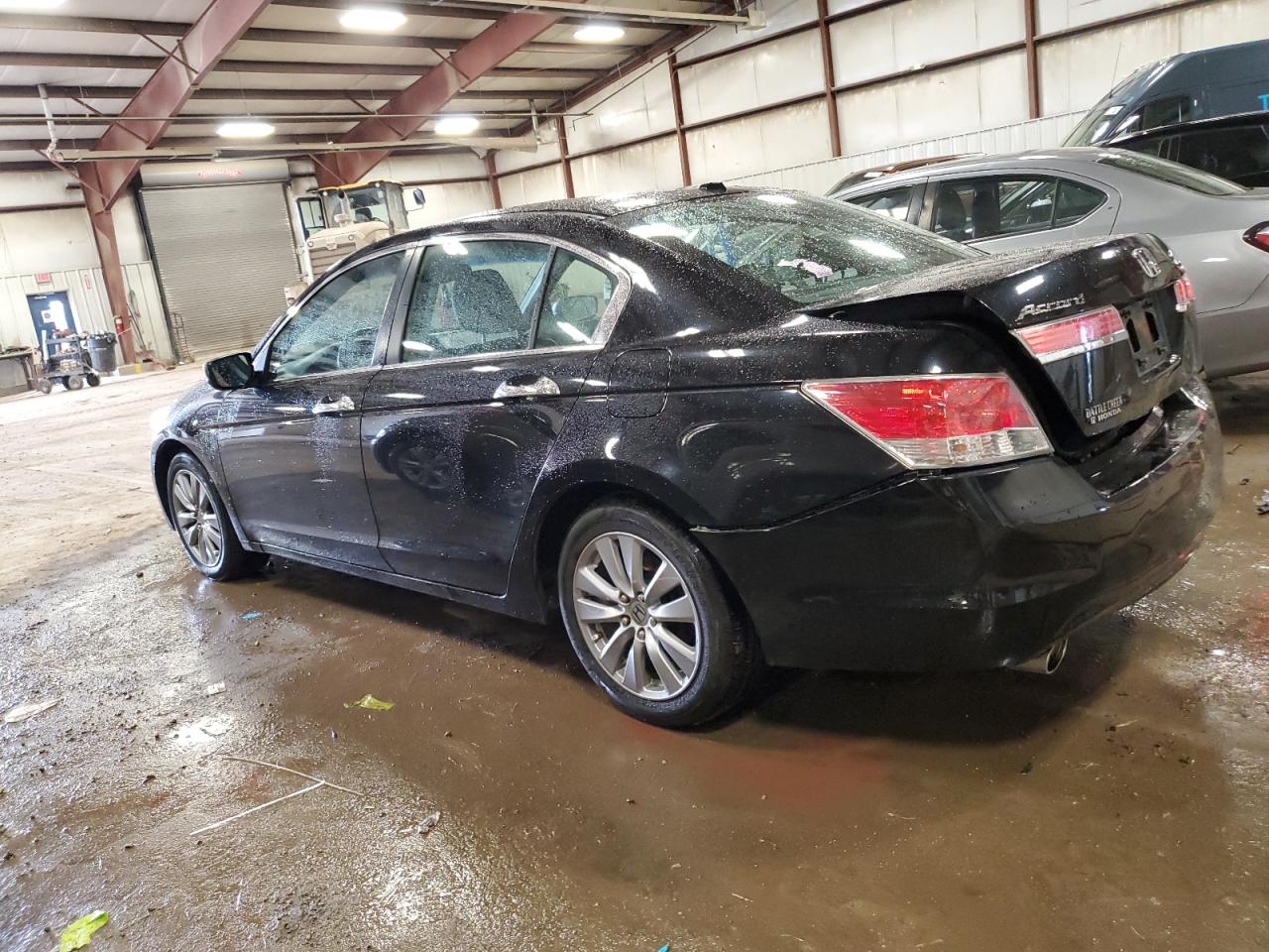 2011 Honda Accord - Image 2