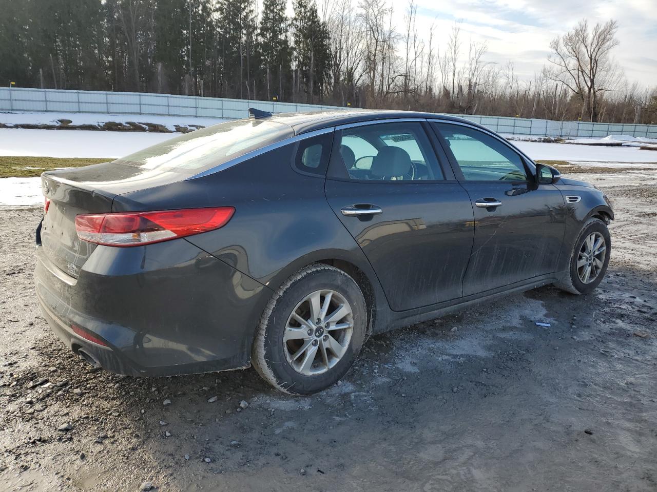 2016 Kia Optima - Image 3