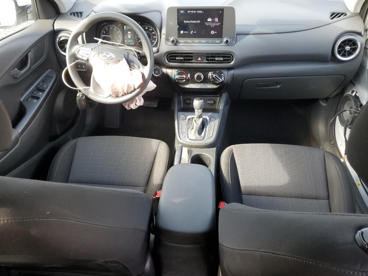 2022 Hyundai Kona - Image 8