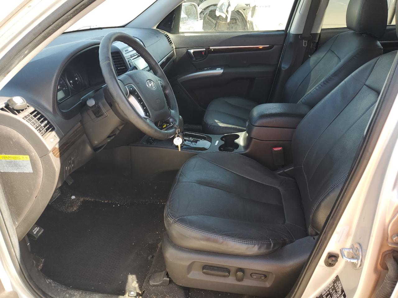 2011 Hyundai Santa Fe - Image 7