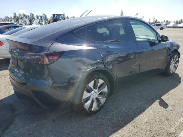  TESLA MODEL Y 2024 Серый