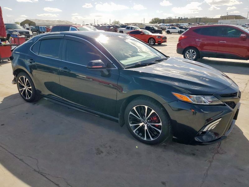  TOYOTA CAMRY 2020 Czarny