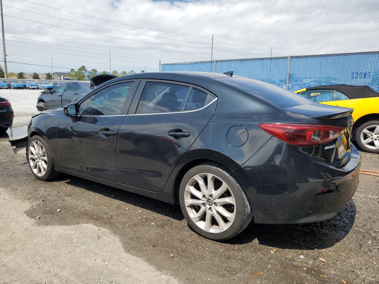 2014 Mazda 3 - Image 2