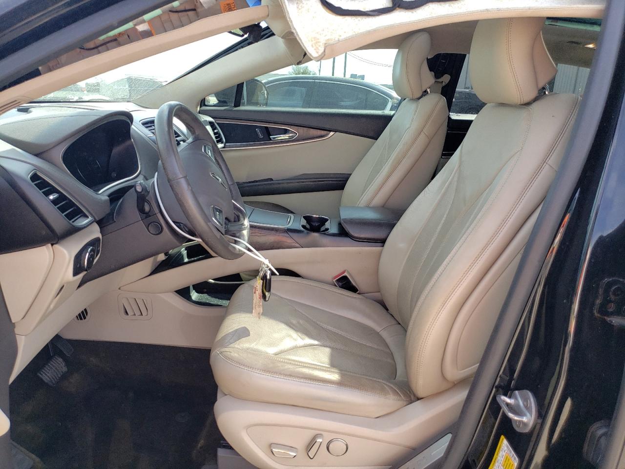 2016 Lincoln MKX - Image 7
