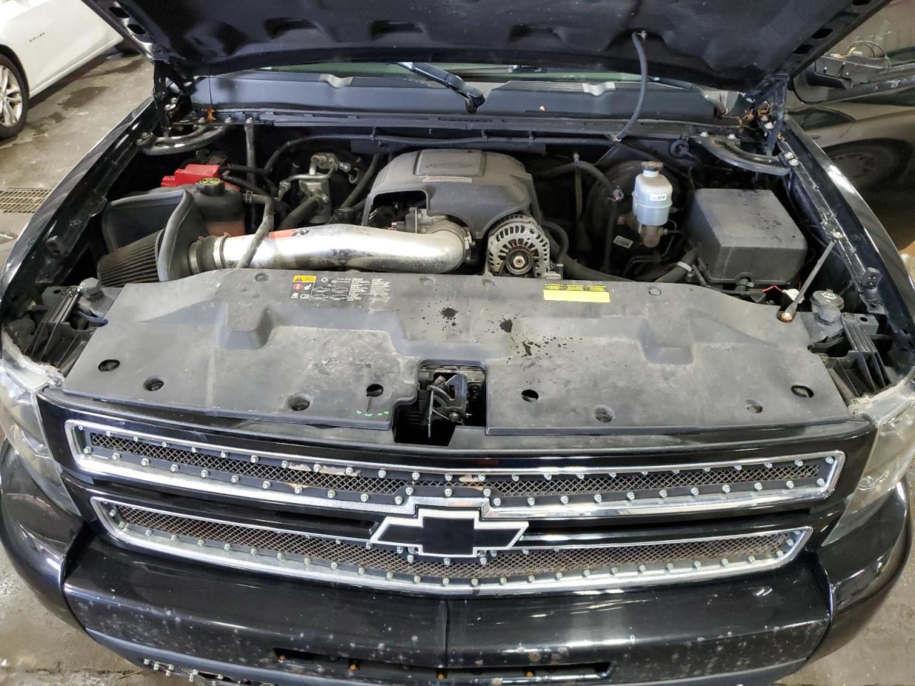 2012 Chevrolet Silverado - Image 12