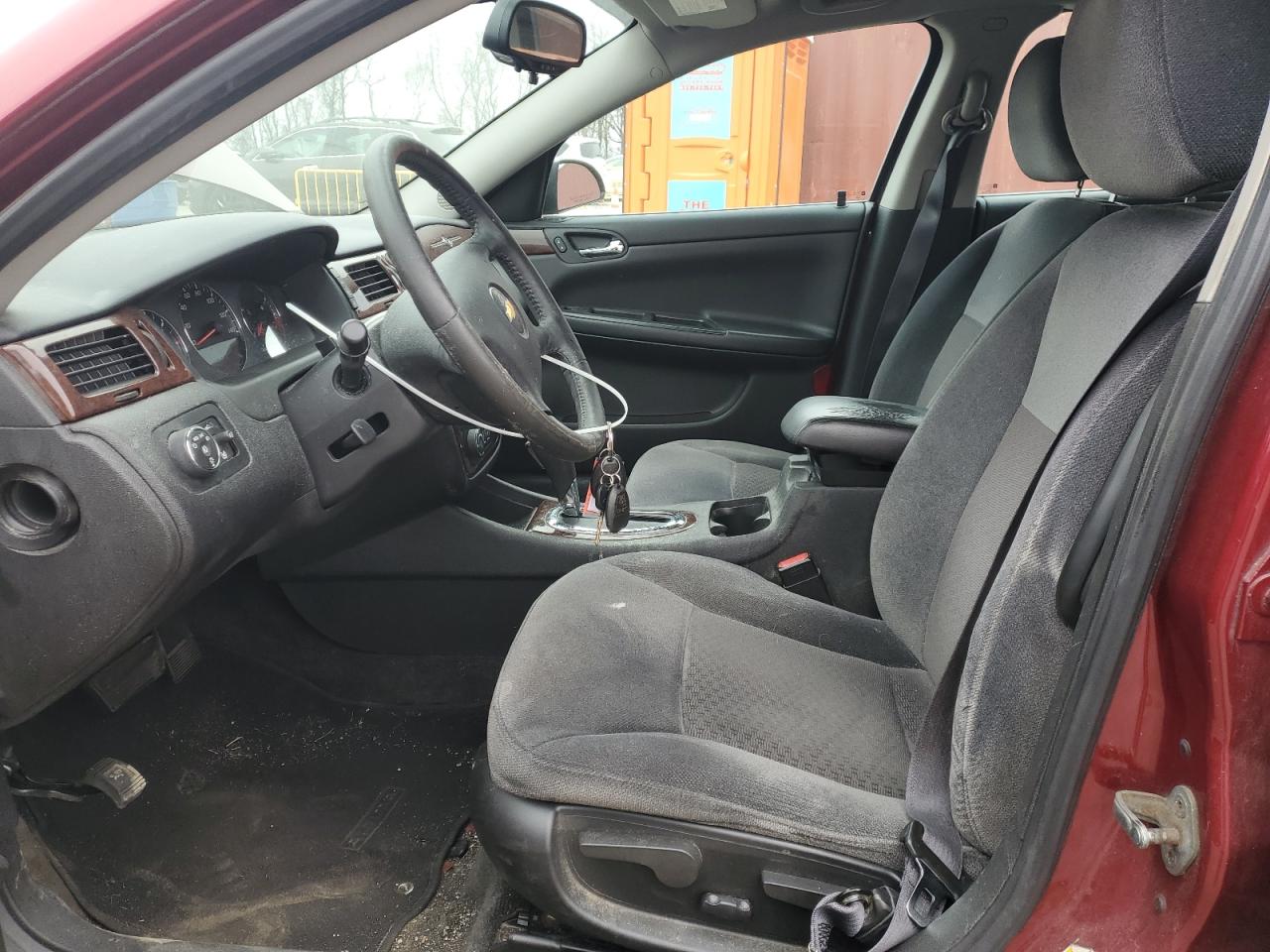 2011 Chevrolet Impala - Image 7