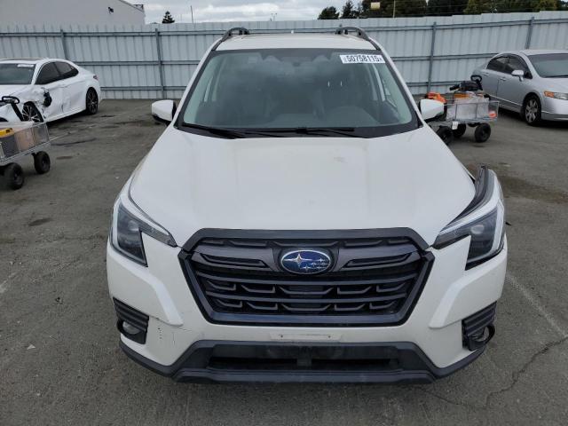  SUBARU FORESTER 2022 Biały