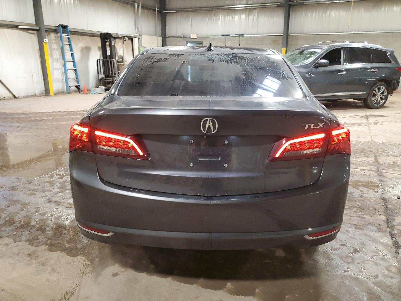 2015 Acura TLX - Image 6