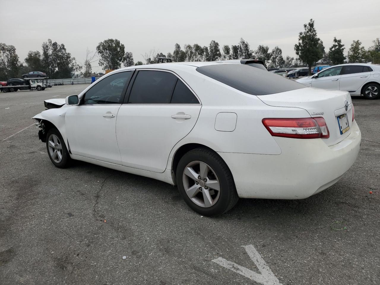 2011 Toyota Camry - Image 2