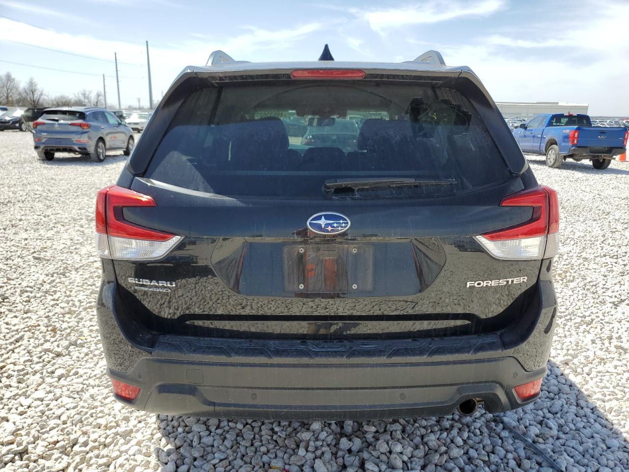 2020 Subaru Forester - Image 6
