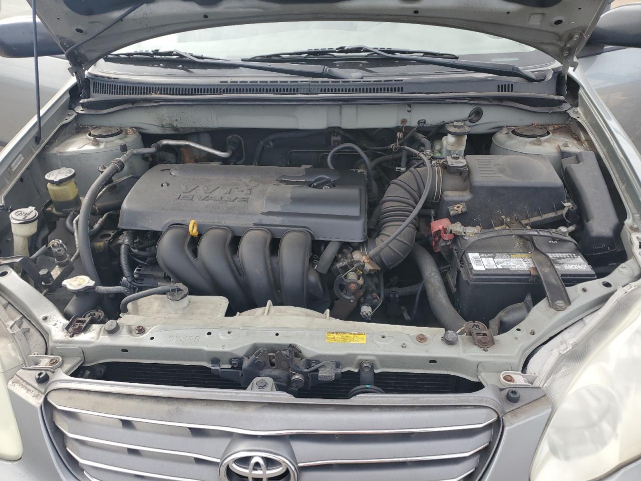 2004 Toyota Corolla - Image 12