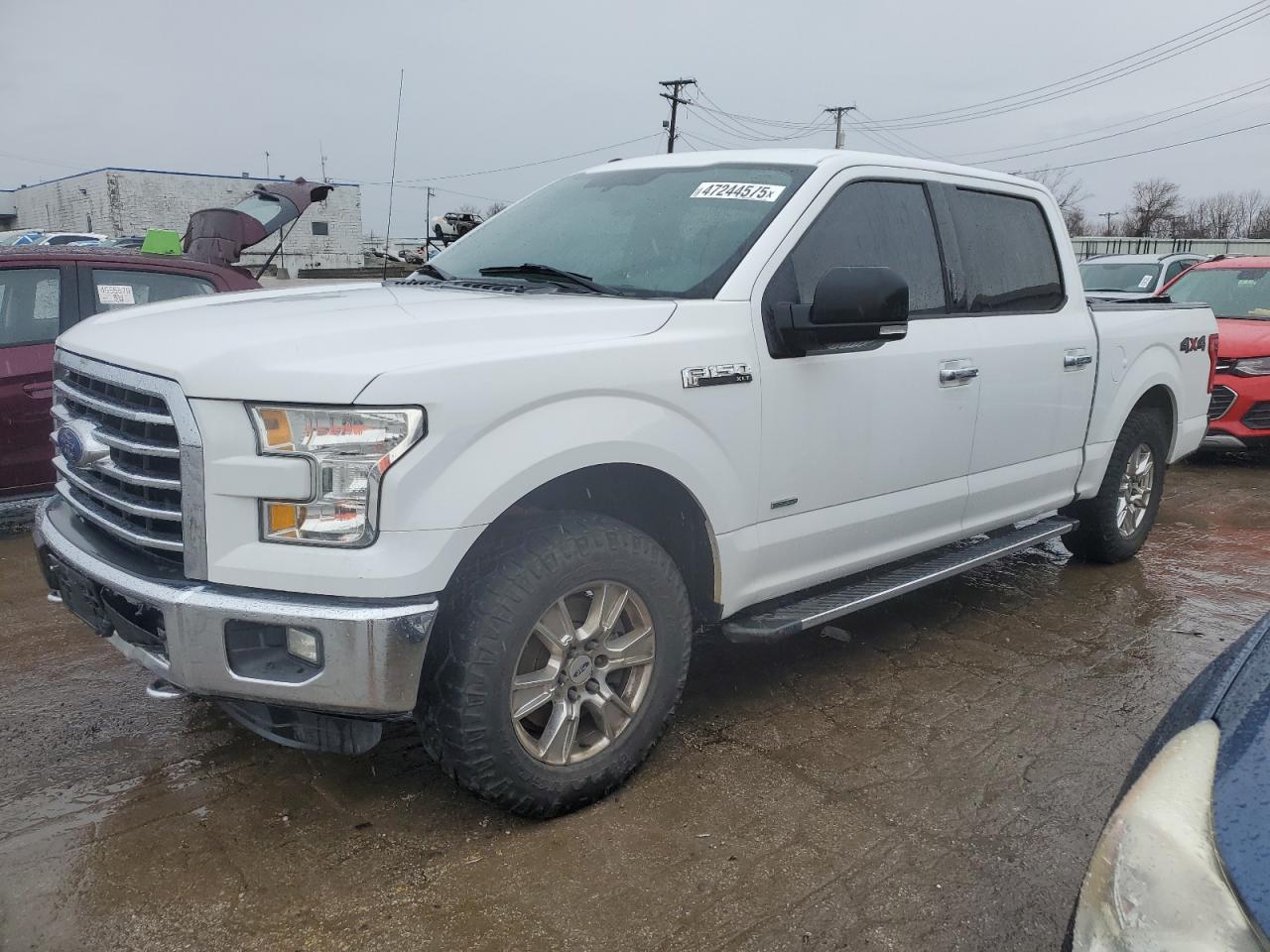 2015 Ford F150 Supercrew for Sale in Chicago Heights, IL - Minor Dent/Scratches