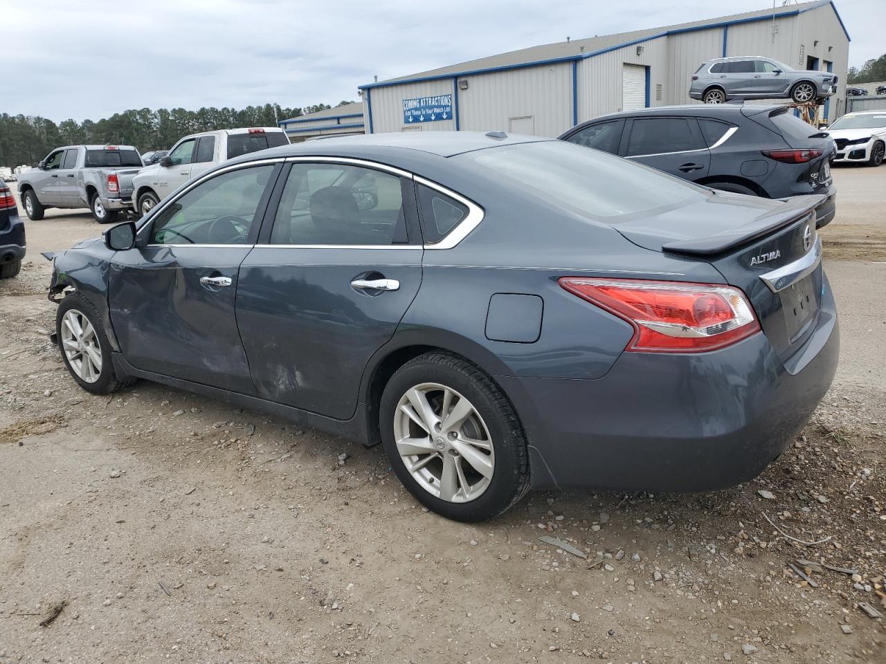 2013 Nissan Altima - Image 2