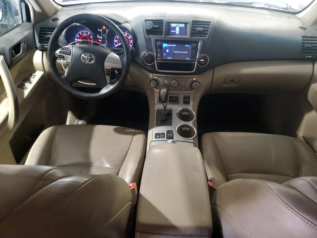 2013 Toyota Highlander - Image 8