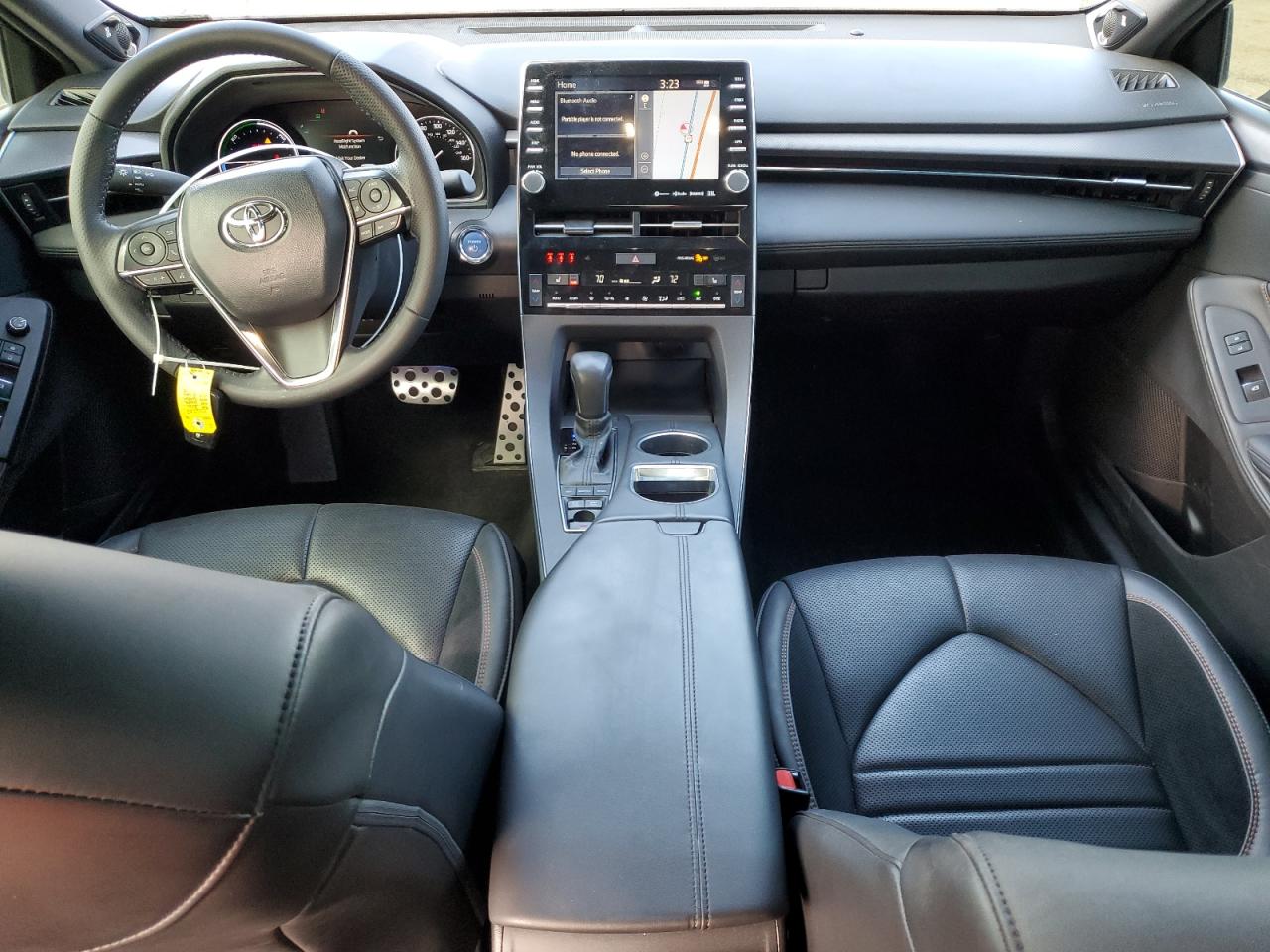 2021 Toyota Avalon - Image 8