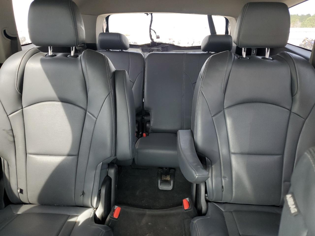 2019 Buick Enclave Essence VIN: 5GAERBKW9KJ174379 Lot: 48417395