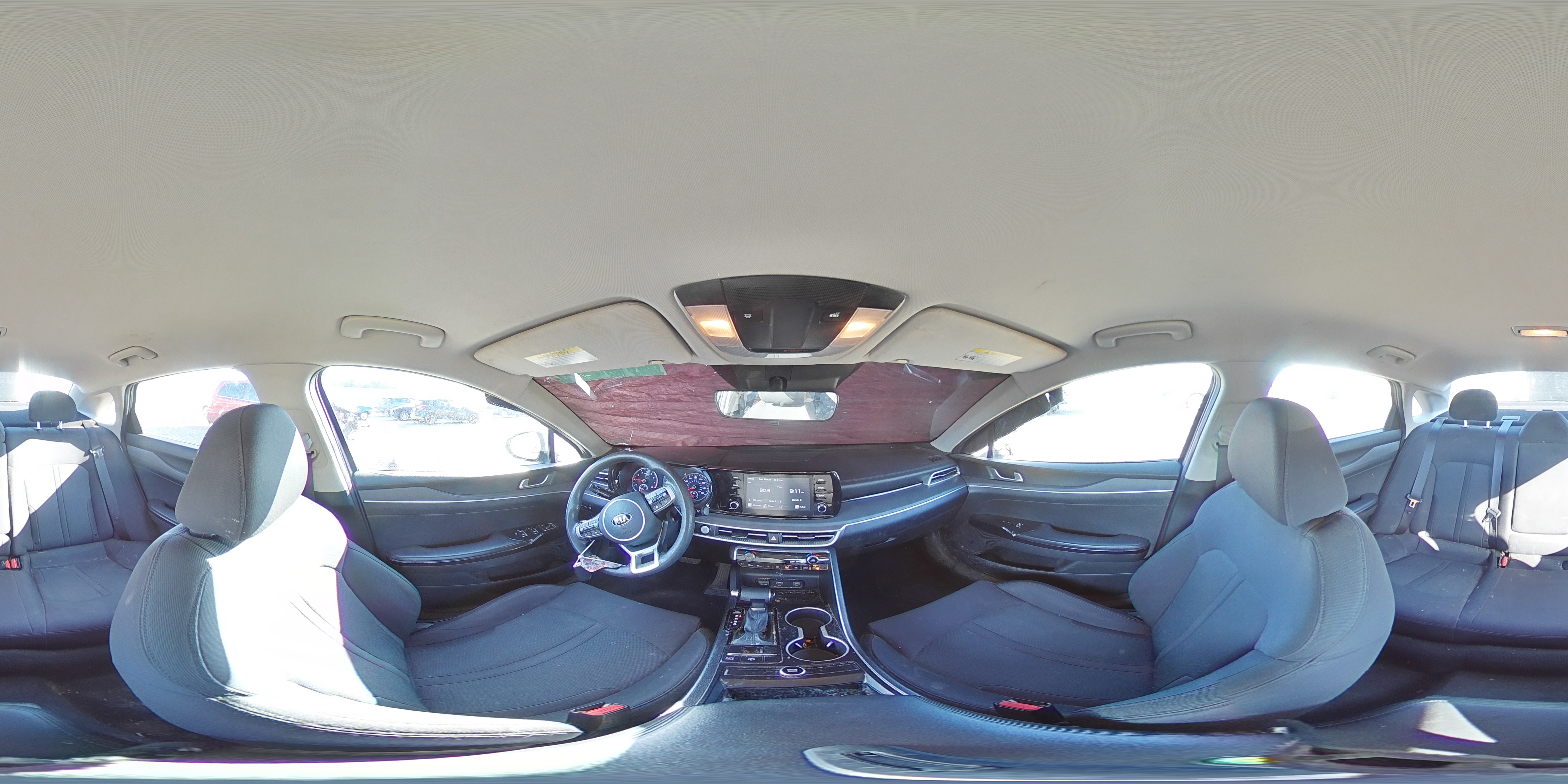 2021 Kia K5 - Image 12