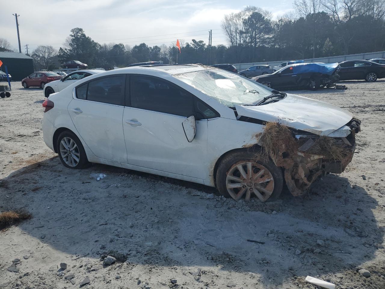 2017 Kia Forte - Image 4