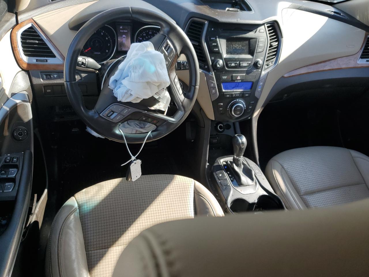 2013 Hyundai Santa Fe - Image 8