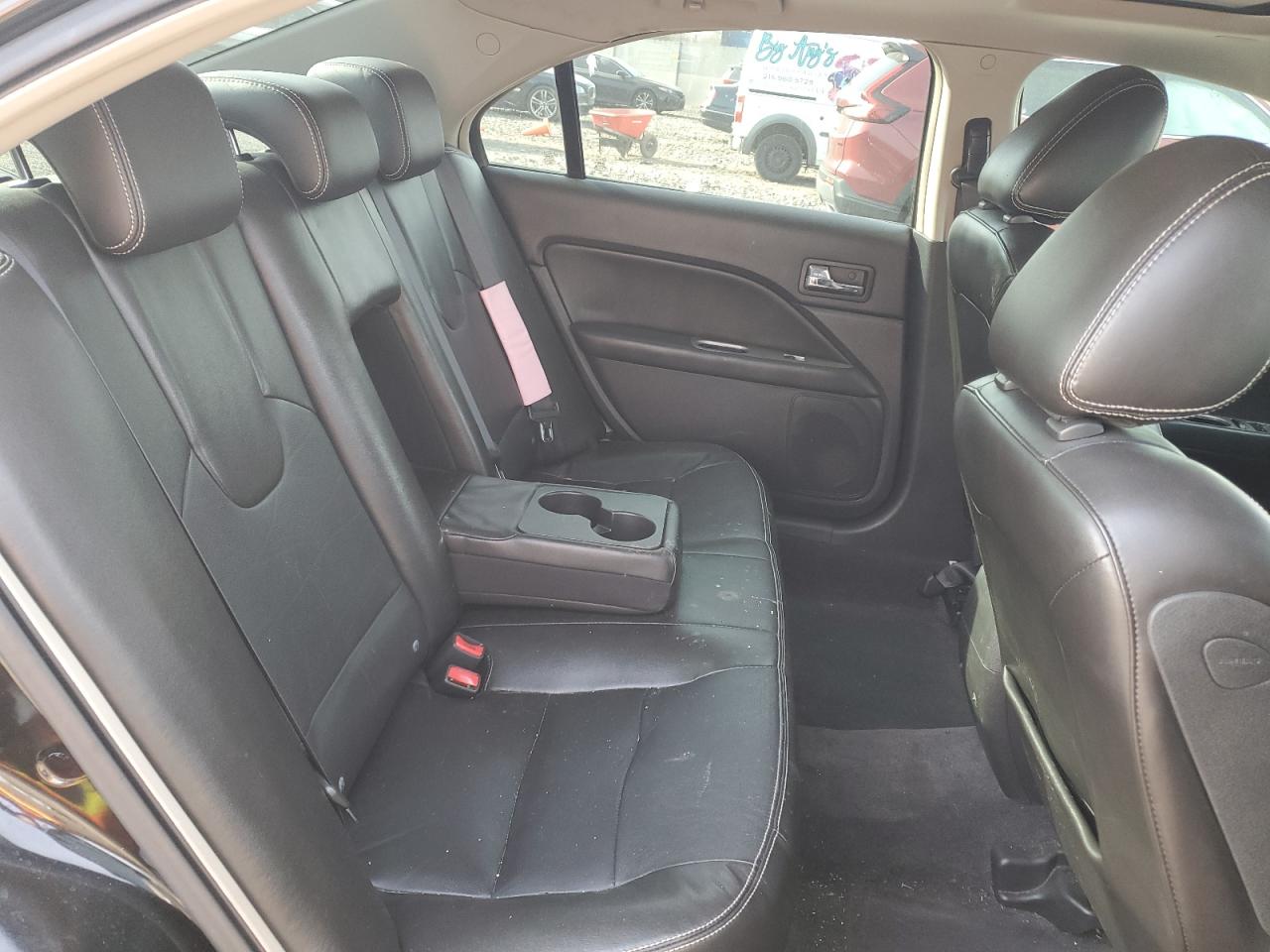 2010 Ford Fusion - Image 10