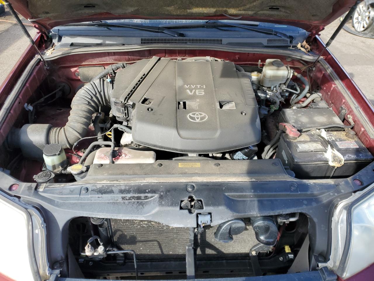 2005 Toyota 4Runner - Image 11