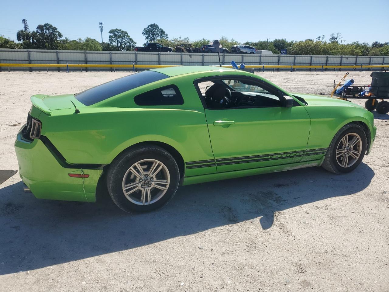 2013 Ford Mustang - Image 3