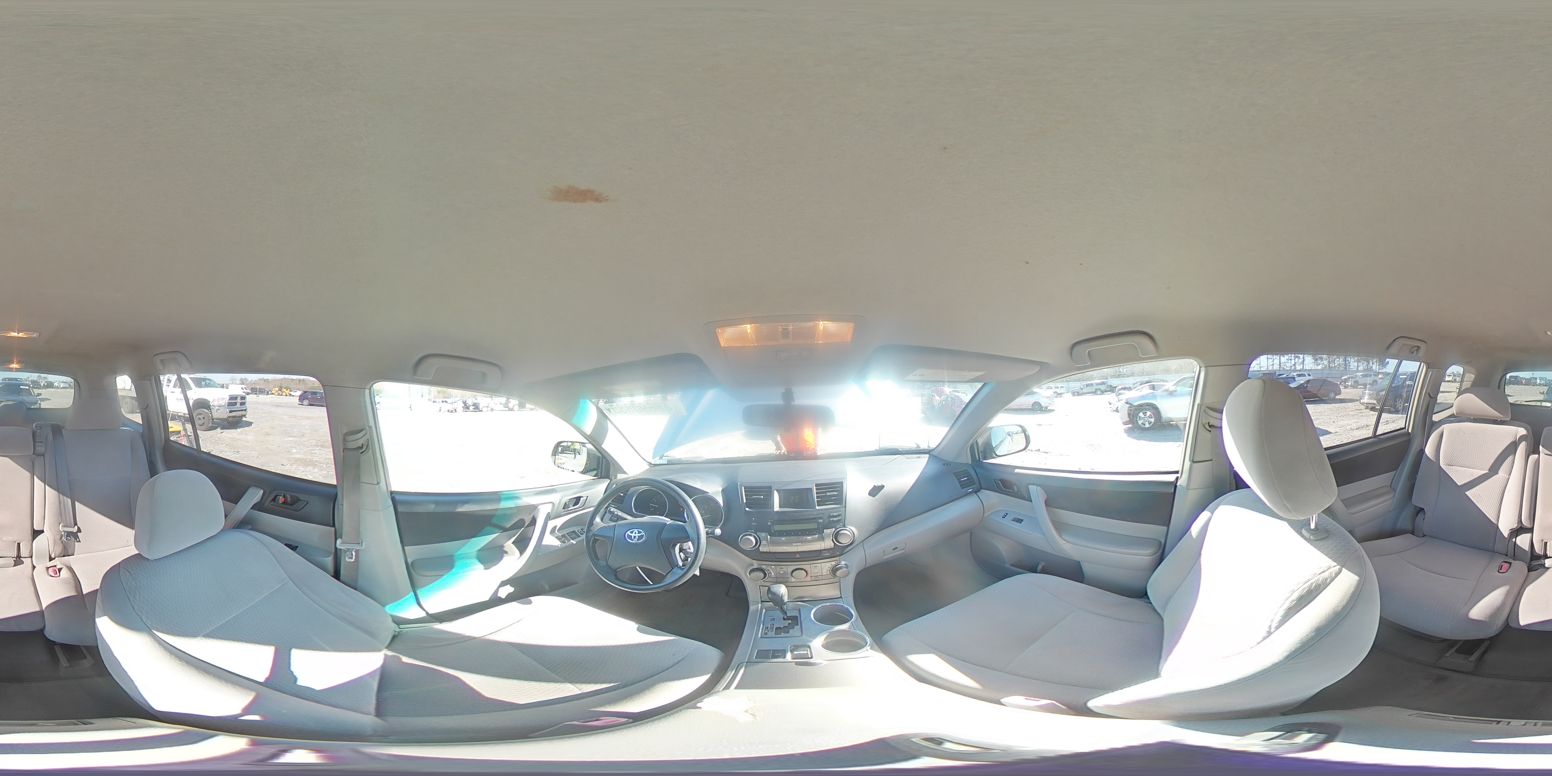 2008 Toyota Highlander - Image 13