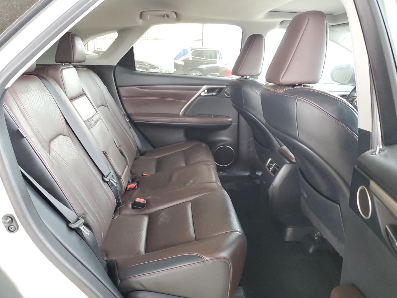 2017 Lexus RX - Image 11