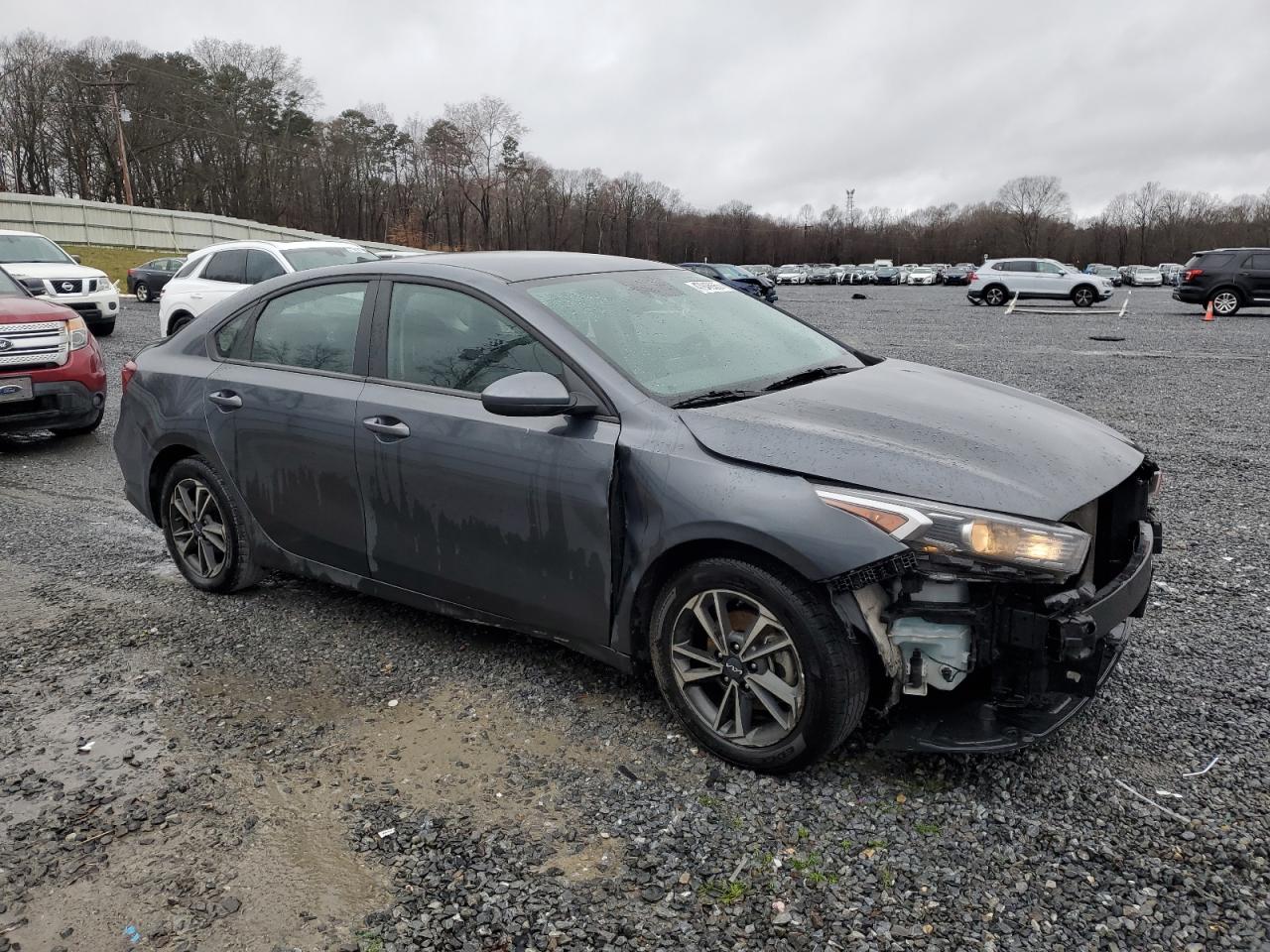 2024 Kia Forte - Image 4