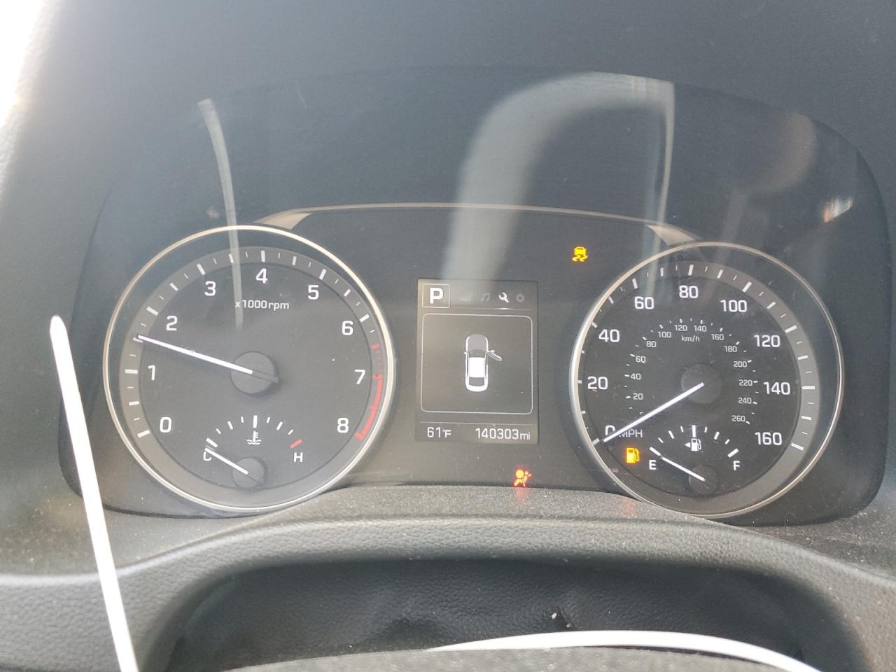 2017 Hyundai Elantra - Image 9