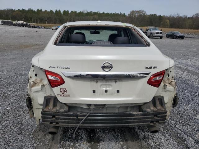 Sedans NISSAN ALTIMA 2016 Biały