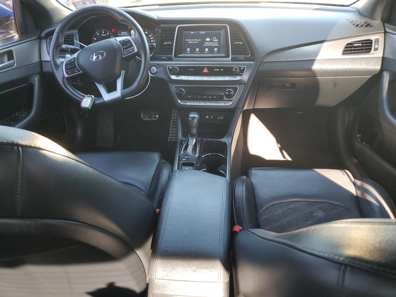2019 Hyundai Sonata - Image 8
