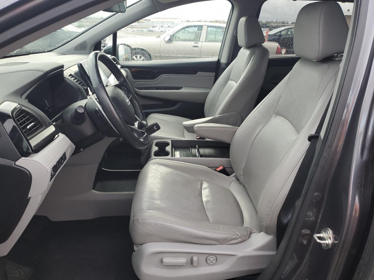2018 Honda Odyssey - Image 7