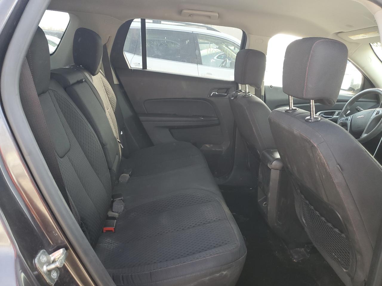 2015 GMC Terrain - Image 11