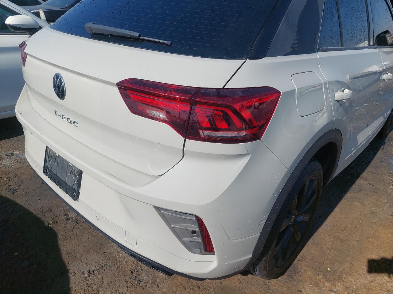 WVGCD1A18PV638780 - 2023 Volkswagen T-ROC - #47338055