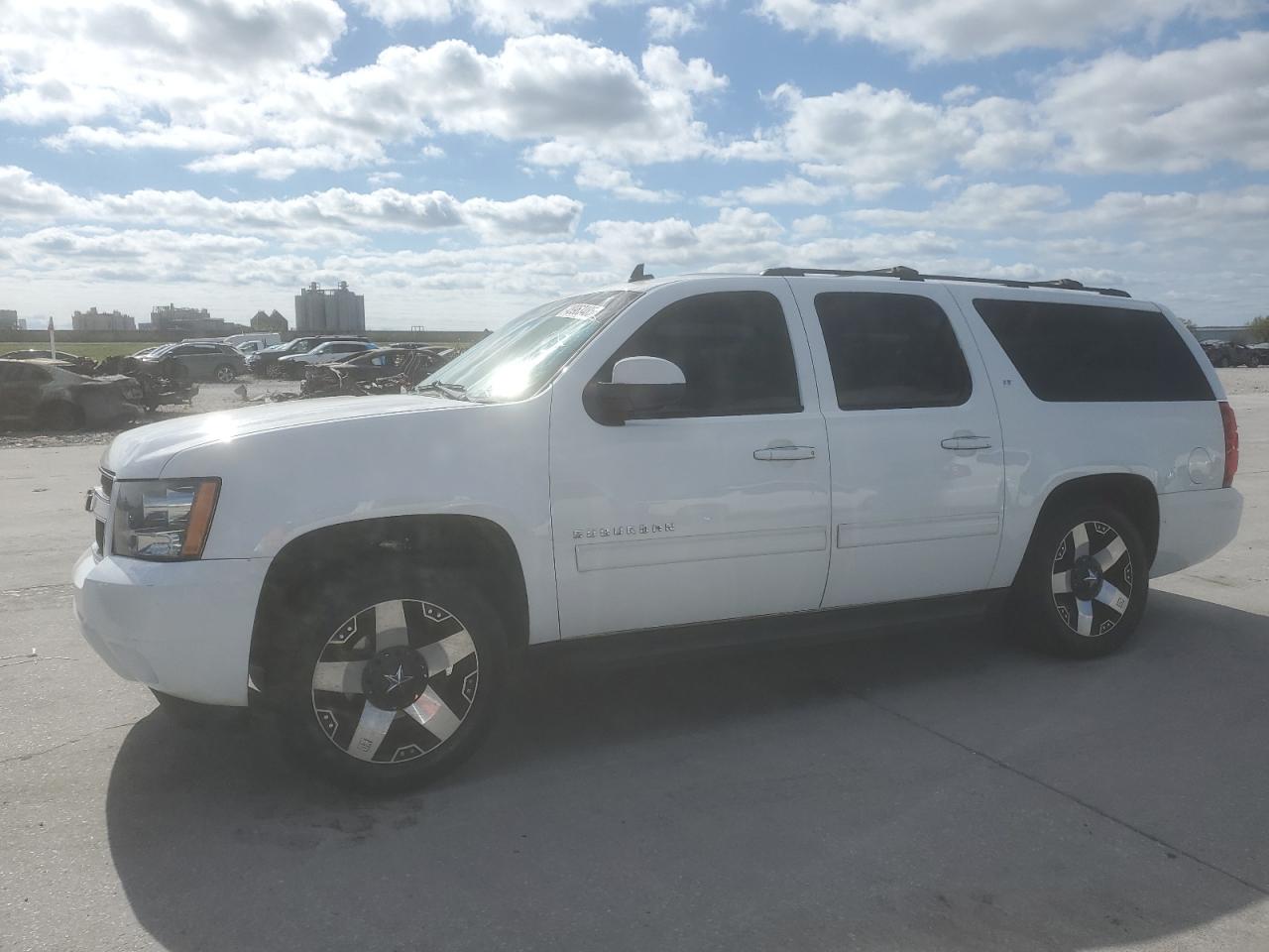 2013 Chevrolet Suburban C1500 Lt