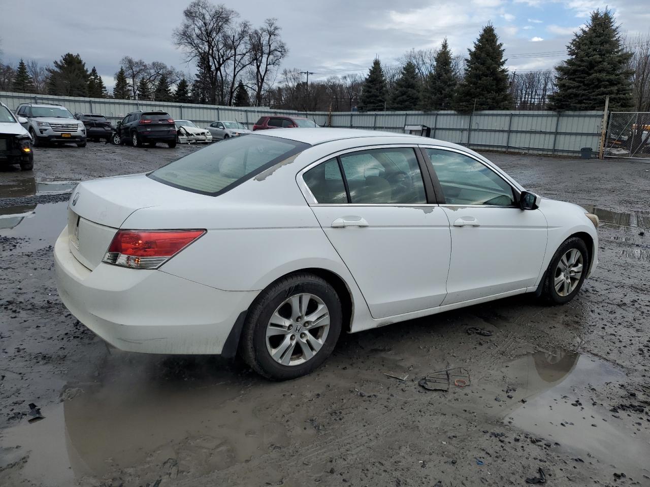 2010 Honda Accord - Image 3