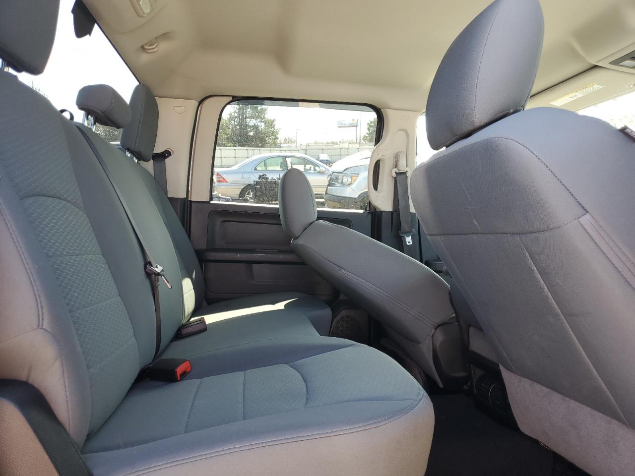 2018 RAM 1500 - Image 10