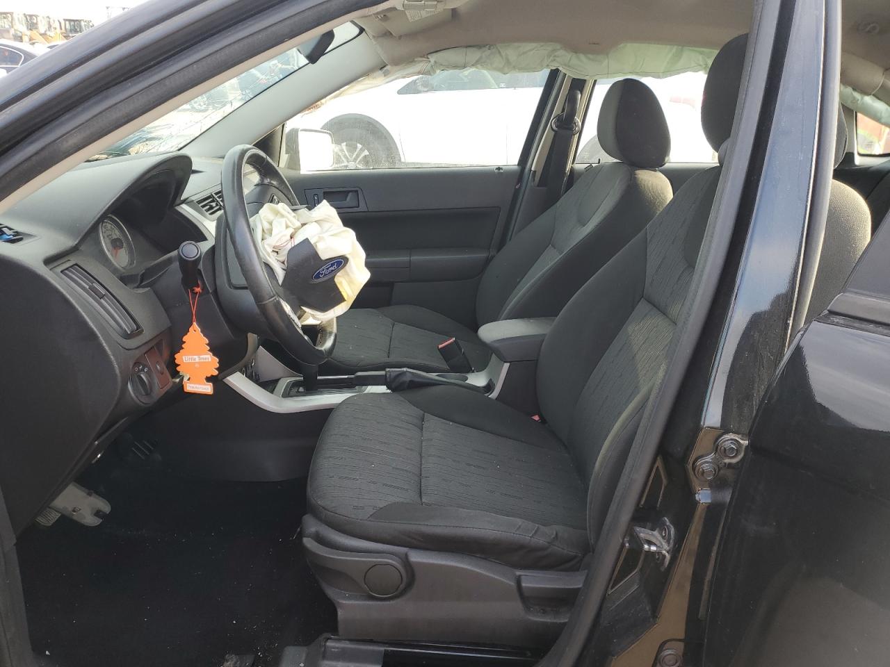 2009 Ford Focus - Image 7